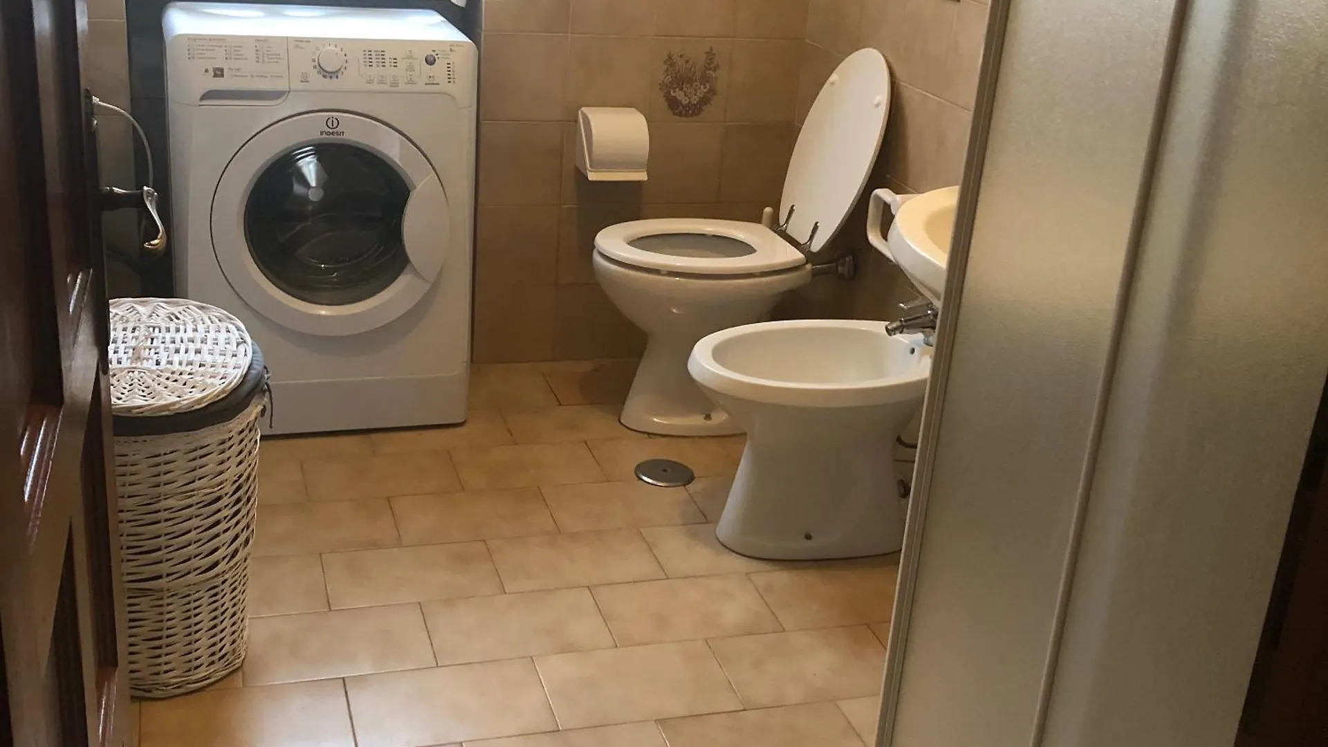 בית נופש הוילה אלביניה Casa Con Giardino E Terrazzo איטליה