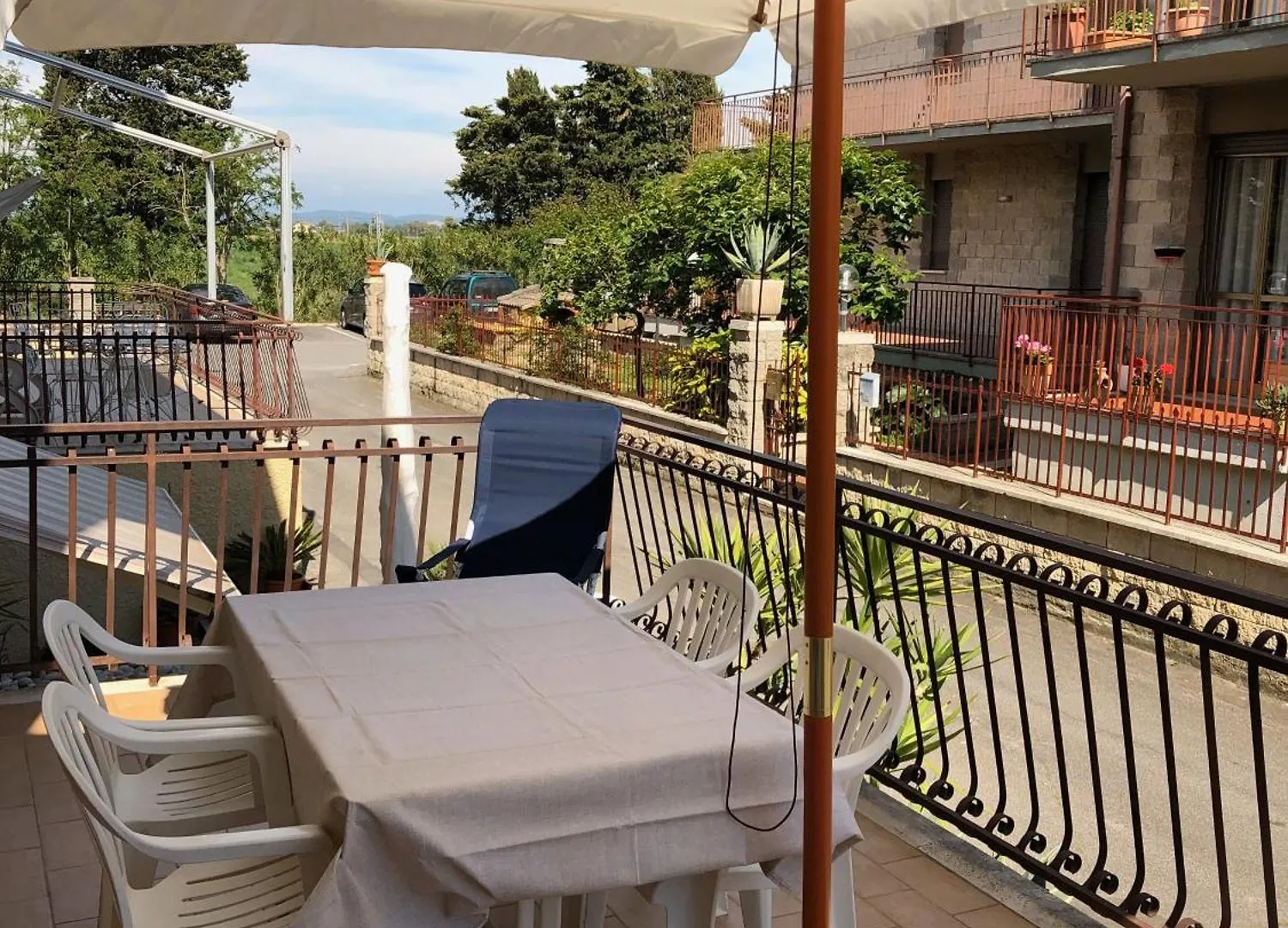 Casa Con Giardino E Terrazzo Villa Albinia 0*,